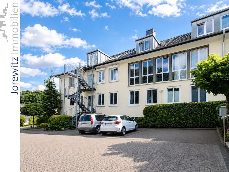 Sieker Schweiz: Helle 3 Zimmer-Wohnung mit Terrasse und PKW-Stellplatz in Waldrandlage - Foto 1