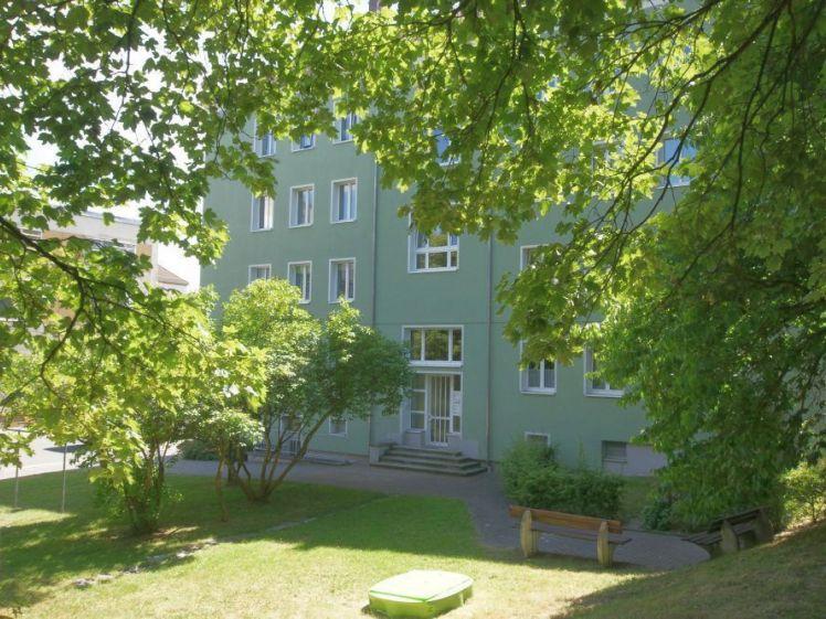 Helle 3-Raum-Wohnung mit großzügigen Zimmern-zentrumsnah wohnen - Photo 1