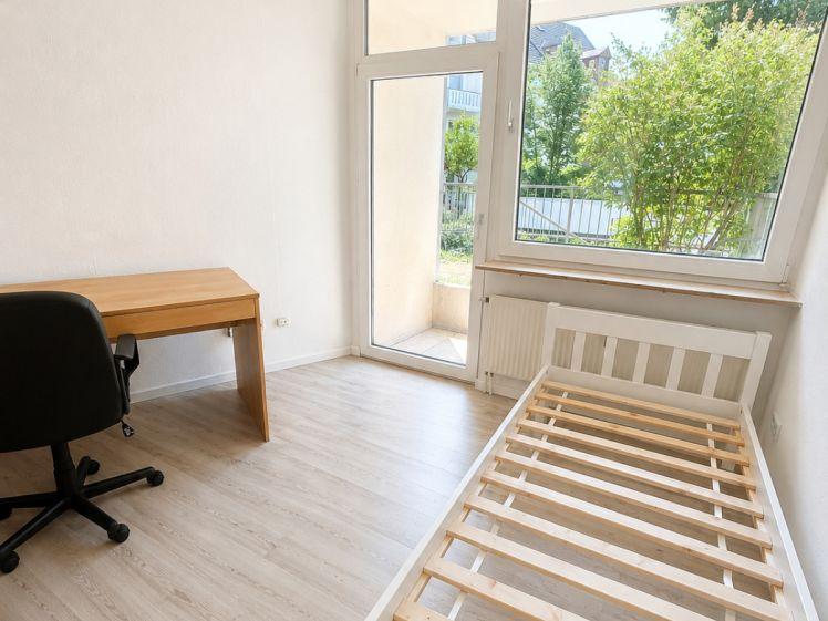 Möbliertes 1-Zimmer Appartement, 20 qm mit Terrasse, in Toplage in Kaiserslautern zu vermieten. - Photo 1