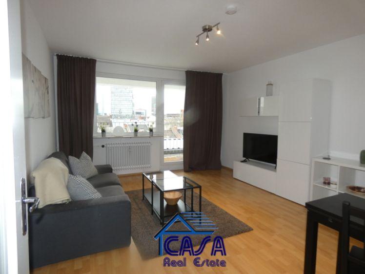 PENTHOUSE im WESTEND: 2,5 Zimmer mit Balkon und Skyline Blick - Foto 1