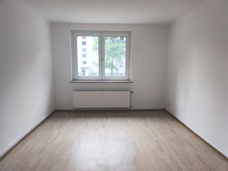 Erdgeschosswohnung zum kleinen Mietpreis - Foto 1