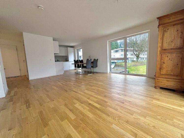 Moderne 2 Zimmer NB Wohnung mit EBK und TG - Photo 1