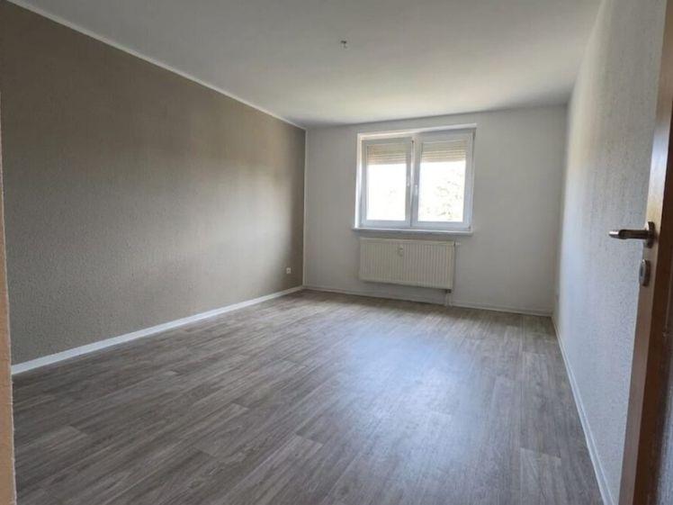 Nachmieter gesucht zum 1.Mai 2026 - Gemütliche, helle 3 Zimmerwohnung - Photo 1