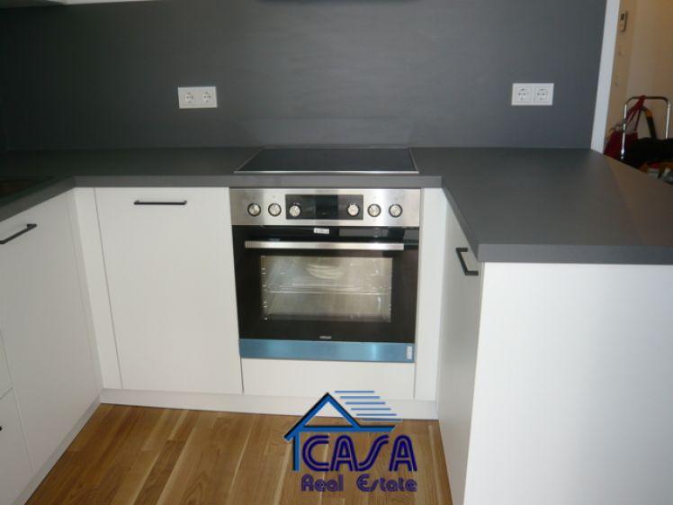 Wohnen an der EZB: Exklusive, hochwertig möblierte Wohnung mit eigenem Garten - Photo 1