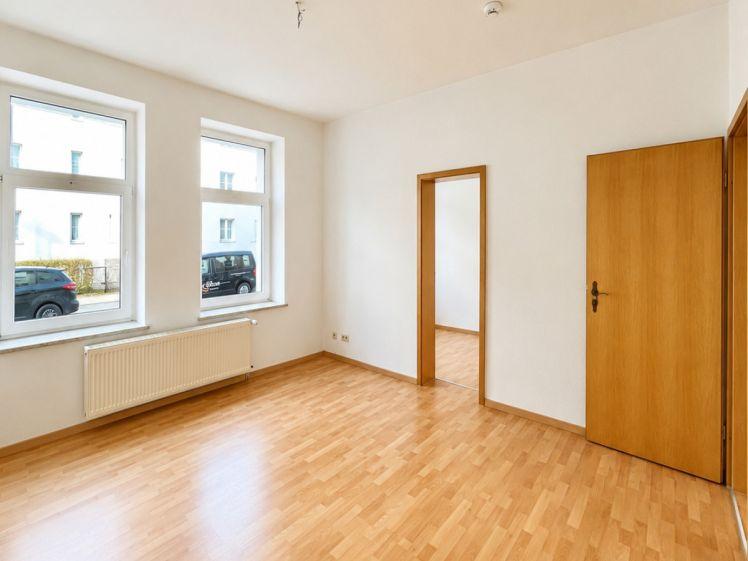 Schönebeck: Helle 3-Zimmer-Wohnung in der Hochparterre - Photo 1