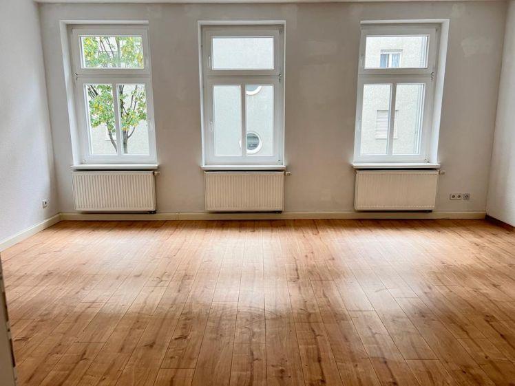AUFGEPASST! Tolle 1-Raumwohnung mit Einbauküche! - Foto 1