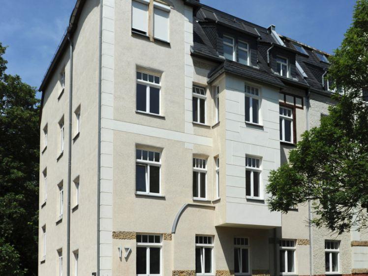 Erstbezug nach Komplettrenovierung!! Charmante Familienwohnung im Hochparterre in toller Lage - Foto 1
