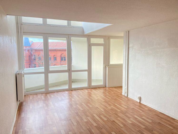3 Zimmer auf zwei Etagen... Inklusive 2 Balkone! - Foto 1