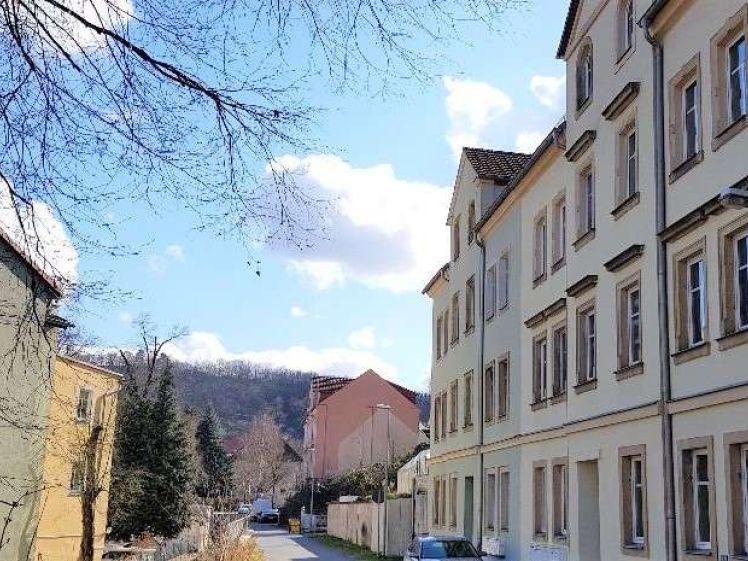 Helle 4-Raumwohnung mit zwei Bädern - Foto 1