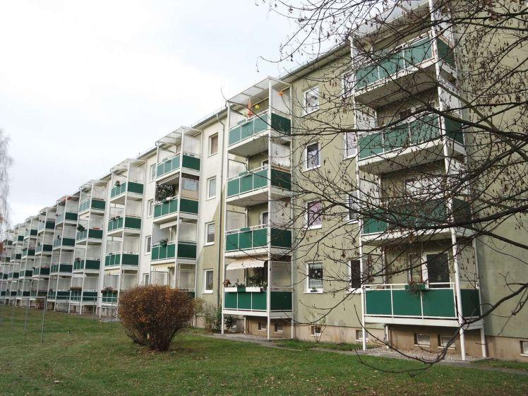 Leipzig-Sellerhausen - kleine 4-Zimmer-Wohnung mit Balkon und Wannenbad in ruhiger, grüner Umgebung - Foto 1
