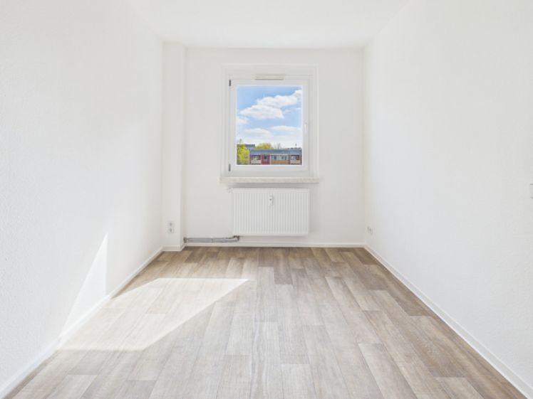 3-Raum-Wohnung mit Balkon auf dem südlichen Sonnenberg - Foto 1