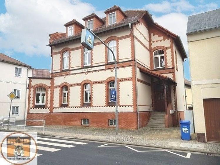 Schicke Dachgeschosswohnung in zentrumsnahe Lage - Photo 1