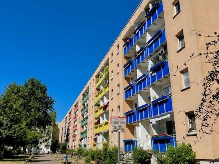 In Herrichtung Schöne 4-Raum-Wohnung mit Balkon und Badewanne ab 01.06.2026 - Photo 1