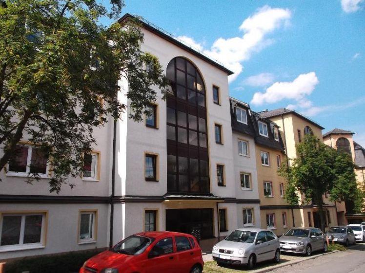 Böden neu, Türen neu, Bad neu... großzügige 3 Zimmer Wohnung mit Balkon und Tiefgaragenstellplatz in beliebter Wohnlage...Reusaer Straße - Foto 1
