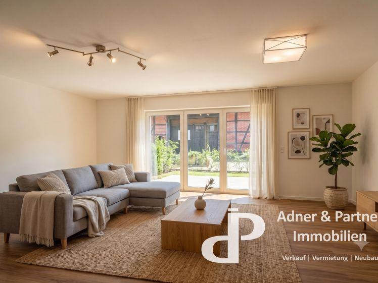 **HISTORISCHER CHARME TRIFFT MODERNE ARCHITEKTUR: ERSTBEZUG IN STÖCKHEIM** - Photo 1