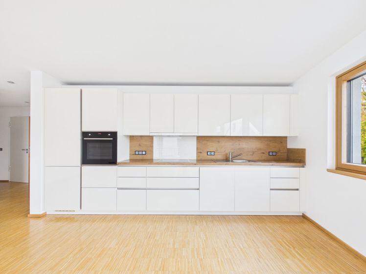 Moderne 3-ZKB mit EBK, Balkon und TG-Stellplatz in der Hammerschmiede - Foto 1