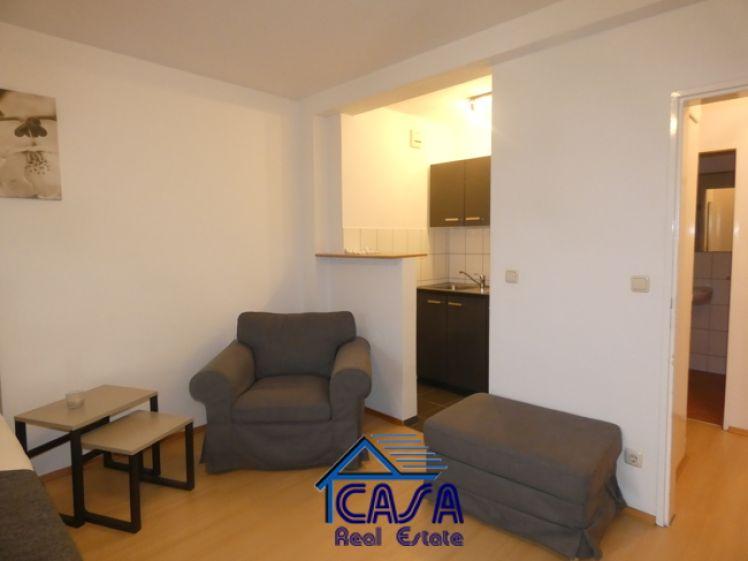 FUSSLÄUFIG ZUR SCHWEIZER STRASSE: modern eingerichtetes Apartment nahe der Schweizer Strasse - Photo 1