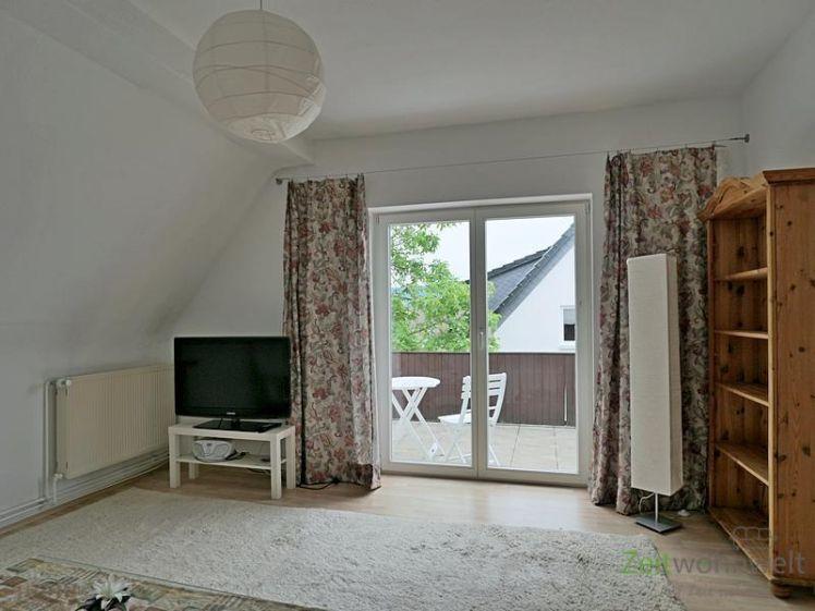 (EF0322_M) Kassel-Stadt: Wehlheiden, zwei möblierte WG-Zimmer mit eigenem Balkon, an Wochenendheimfahrer - Photo 1