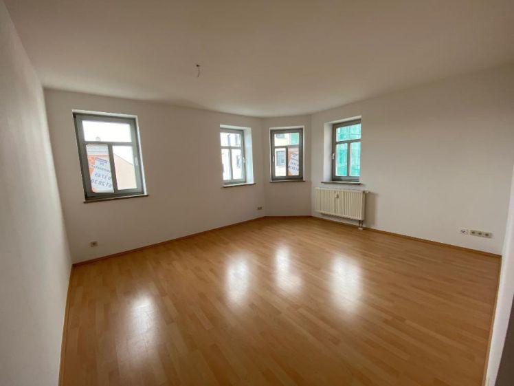 Schöne, helle 2-Raum-Wohnung mit Balkon - Foto 1
