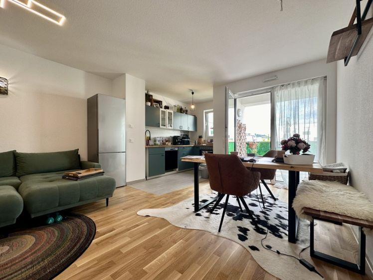 +++ Hochwertige 2-Zimmer-Wohnung mit Balkon +++ - Foto 1