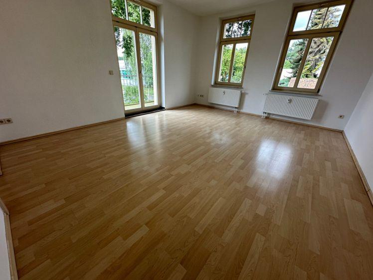 1. OG - helle Wohnräume - Bad mit Wanne - frei ab 1.7.26 - Foto 1