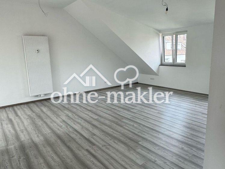 Lichtdurchflutete Dachgeschosswohnung - Foto 1