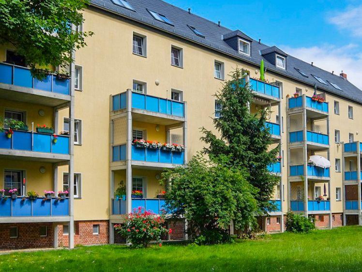 Einziehen im Frühling: Mietfrei starten oder Gutschein sichern - Photo 1
