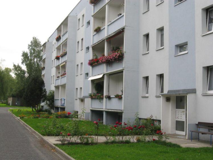 Top sanierte 3-Zimmer-Wohnung in grünem Wohngebiet - Photo 1