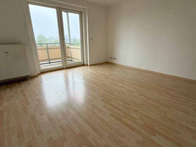 Wohne am Heimgarten + sonniger Balkon am Wohnzi. + Bad mit Fenster - Foto 1