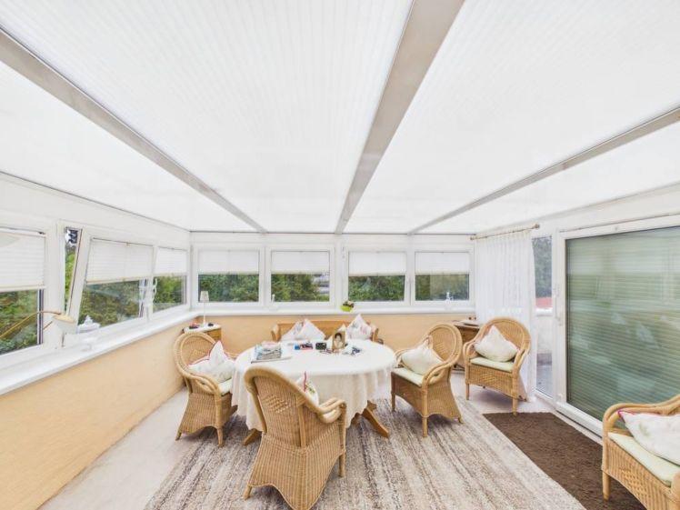 Zur Vermietung: Großzügiges Wohnen auf 119 m² – mit Wintergarten & Terrasse! - Photo 1
