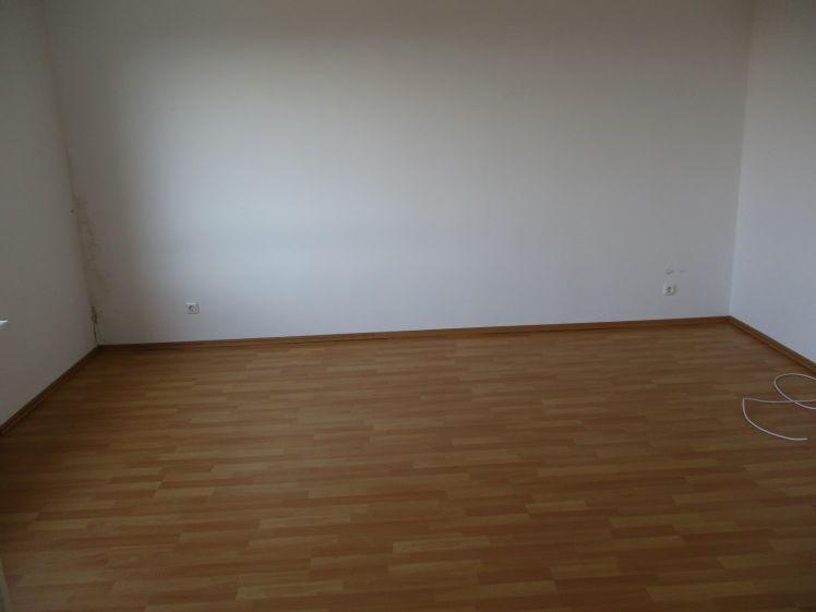 Renovierte 3 Zimmer-Wohnung mit Balkon - Photo 1