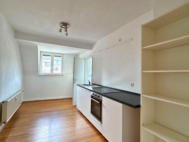 Helle und gepflegte 3-ZKB-Altbauwohnung im Nauwieser Viertel - Photo 1