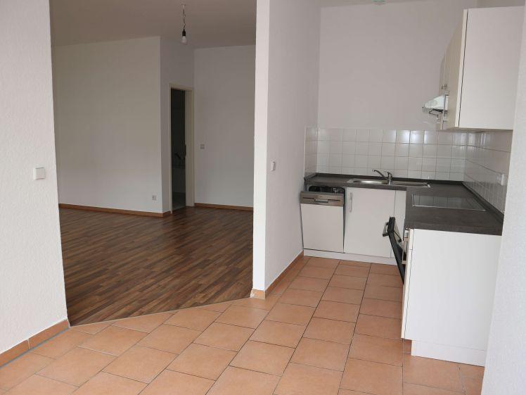 Seperate Küche zzgl. EBK* - Badewanne - im 1.OG !! frei ab 1.10.26 - Photo 1