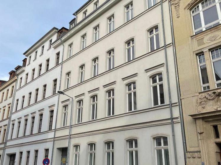 Zentrumsnah Wohnen * Maisionette * im Hinterhaus * Stellpaltz * - Foto 1