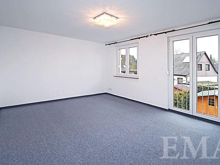 Vermietung 4-Zimmer-Reihenendhaus mit Dachterrasse und Garten - Foto 1