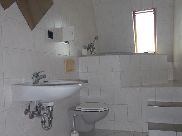 2 Zimmer Dachgeschoss Wohnung in Preißelpöhl... Mozartstraße - Photo 1