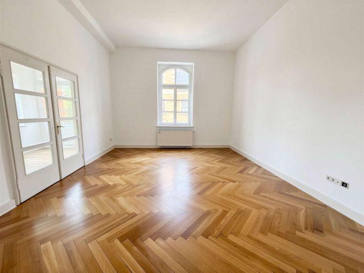 Großzügige 3-Zimmerwohnung mit Stellplatz! - Photo 1