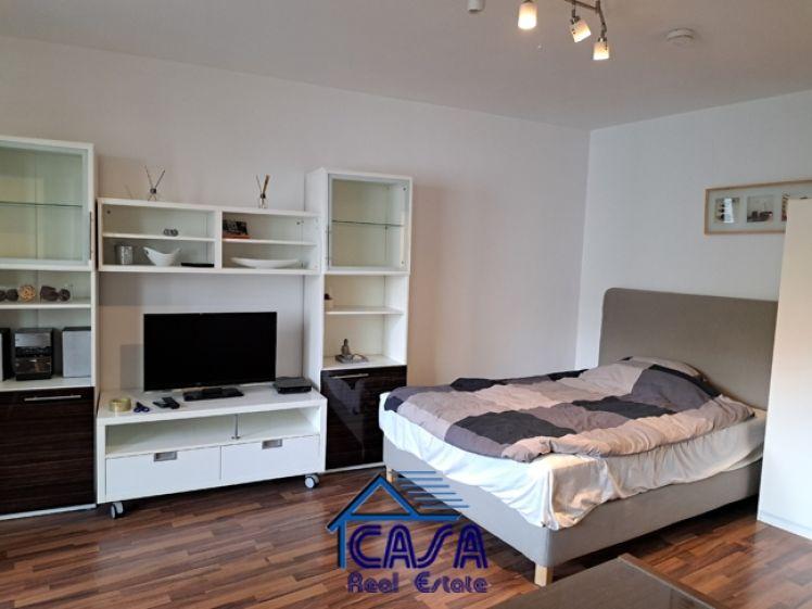 FUSSLÄUFIG ZUR SCHWEIZER STRASSE: modern eingerichtetes Apartment nahe der Schweizer Strasse - Photo 1