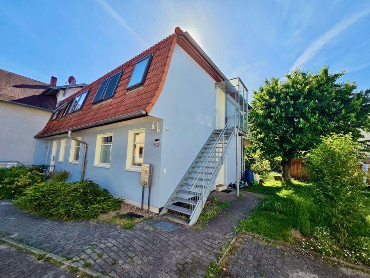 Ruhig und sanierte 2-Zi.-Wohnung im Hinterhaus - Foto 1