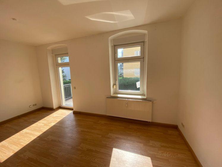 Wunderschöne 2-EG-Raum-Wohnung mit Balkon - Foto 1
