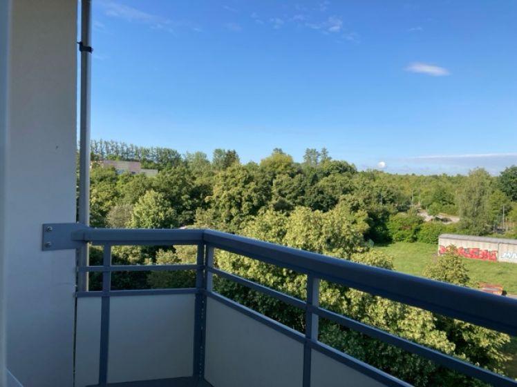 Ganz oben ins Glück abheben - Foto 1