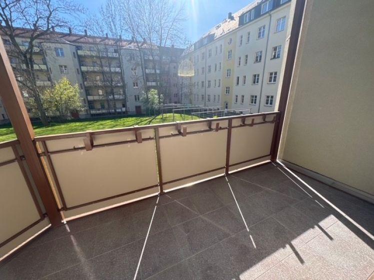 Moderner Grundriss - offene Küche -sonniger/großer Balkon ! - Foto 1