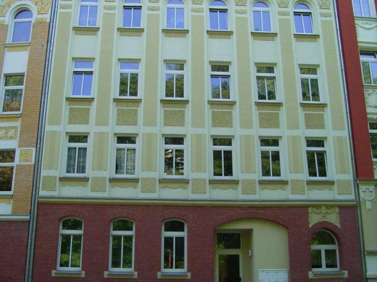 günstige Familienwohnung, Nähe Straßenbahn, Diska, Grundschule Kuntzehöhe - Photo 1