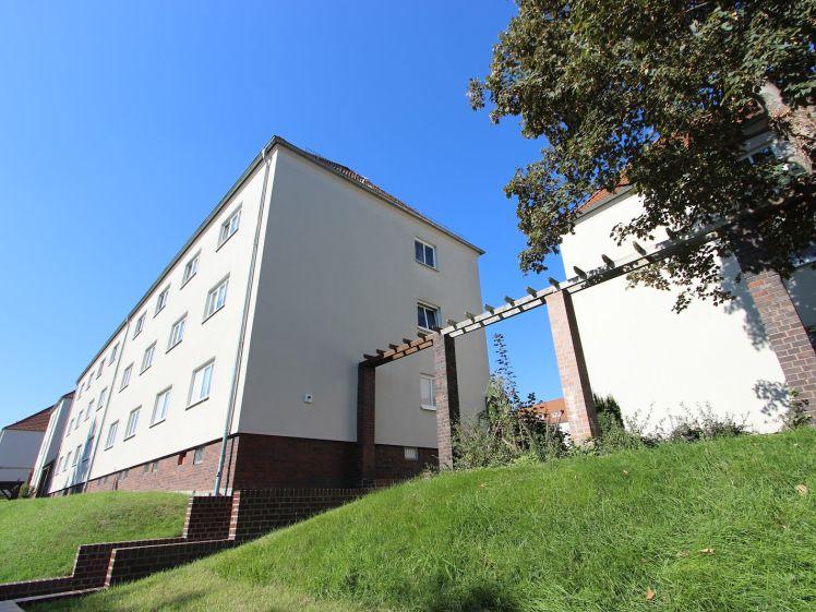 AUFGEPASST! Gemütliche 3-Raum-Wohnung in Altenburg frei. - Photo 1