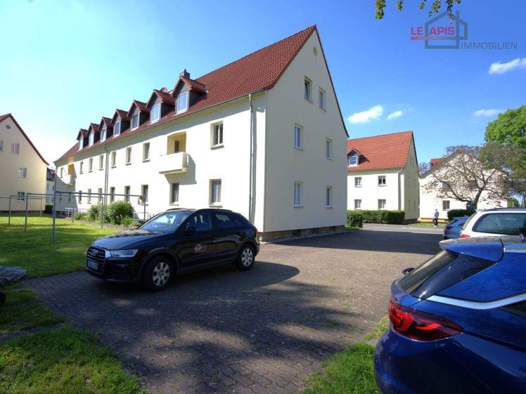 SCHICKE, HELLE 3,5-RWG M. TAGELICHTBAD, BK U. PKW-STELLPL. IN RUHIGER SOWIE GRÜNER LAGE V. BÖHLEN - Photo 1