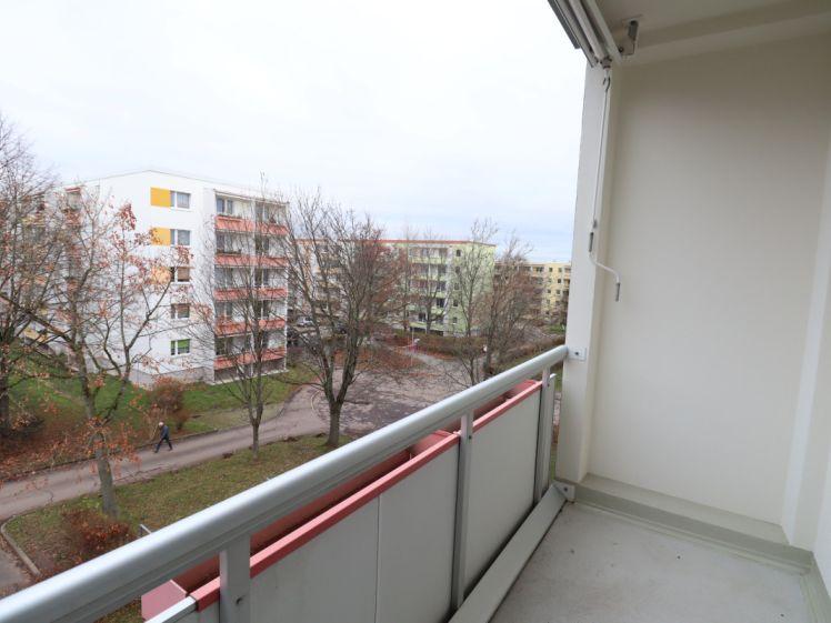 3-Raumwohnung mit Balkon - Foto 1