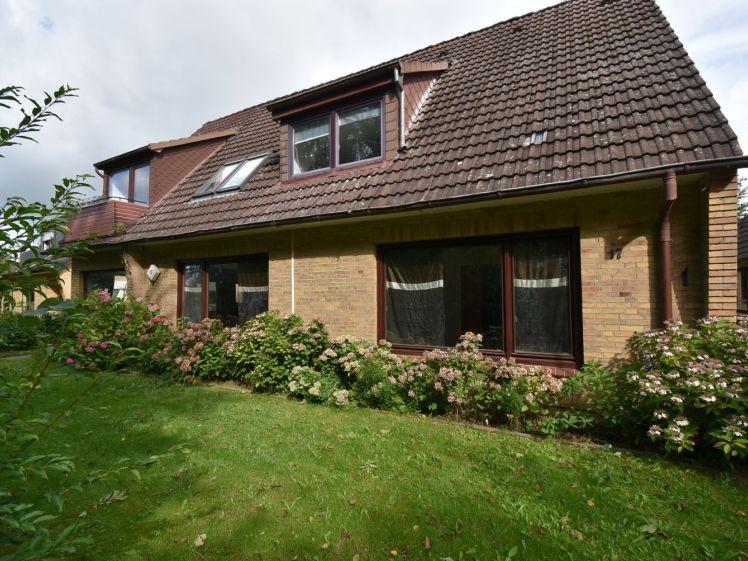 Viel Platz für die Familie & Eiderblick: Großzügiges Einfamilienhaus mit Gestaltungsfreiraum in Stapel - Photo 1