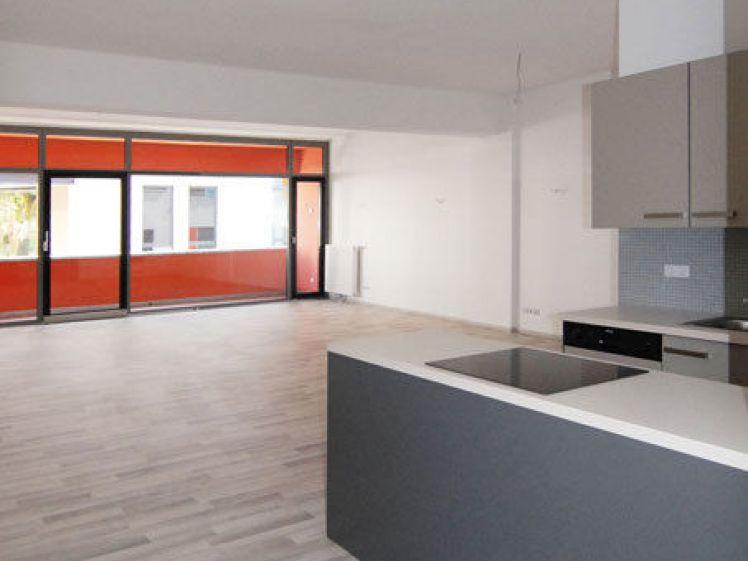 Exklusive Loft-Wohnung mit Einbauküche direkt in der City - Photo 1