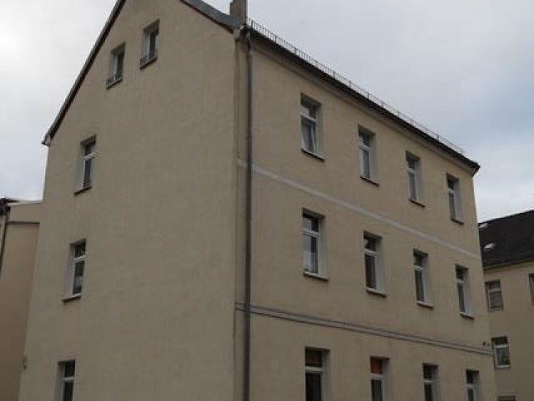 Kleine 2-Zimmer mit Laminat, Stellplatz und Dusche in ruhiger Lage! - Foto 1