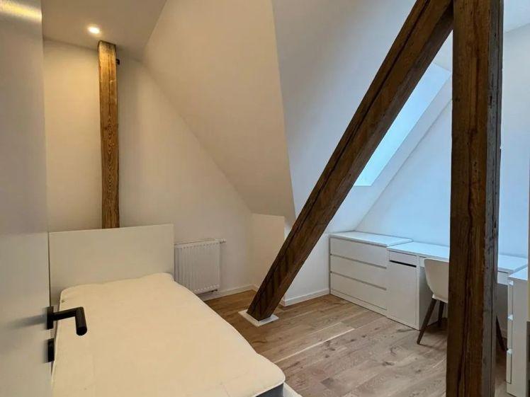 Klein aber fein: Renoviertes Zimmer in Top-Location - Foto 1